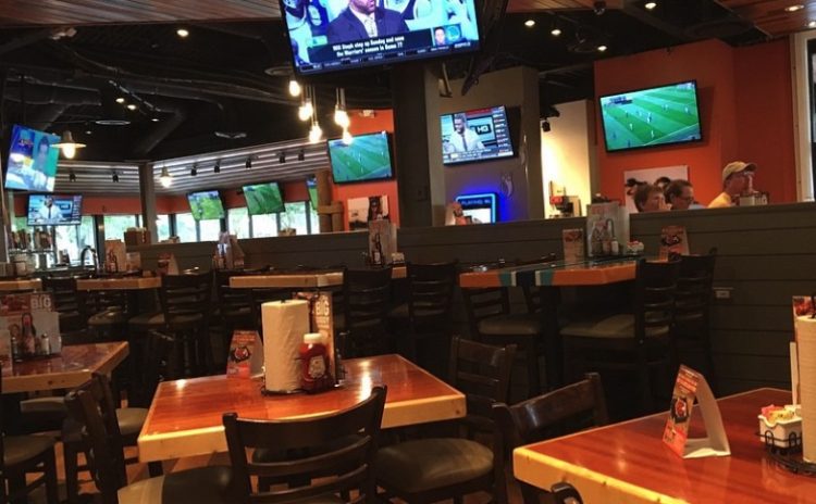 Will Hooters be the next Del Taco in Colorado?